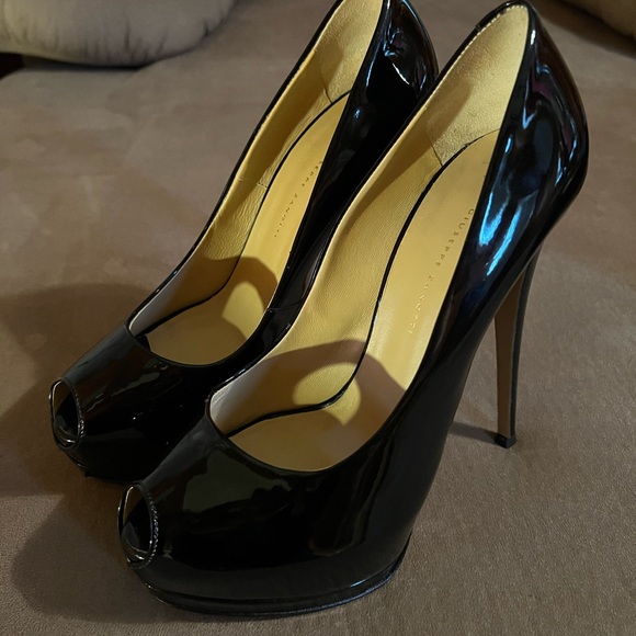 NEW Giuseppe Zanotti Super Sharon Peep Toe Pumps, size 39 - Picture 3 of 12